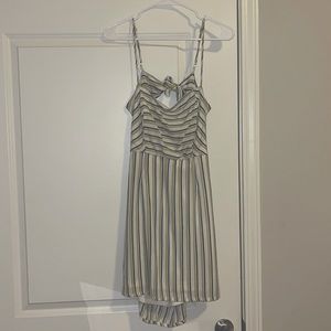 Super cute white, navy and yellow striped dress! Size Large